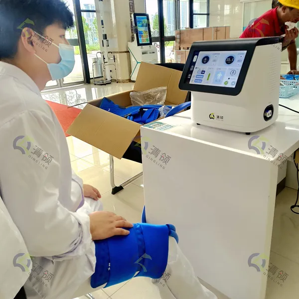 医用关节冷敷设备 - 加压冷热敷仪产品示意